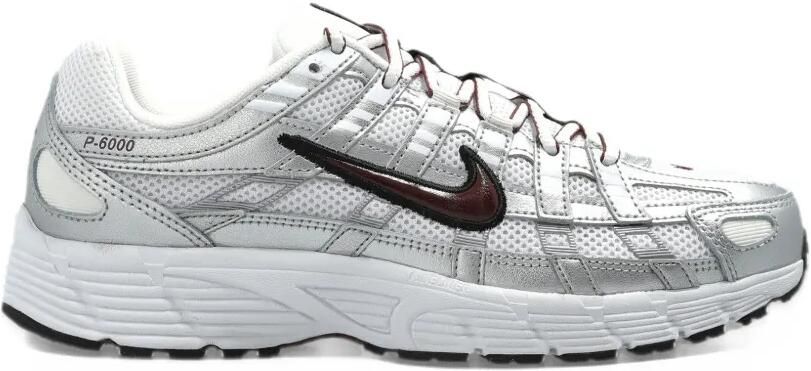 Nike P-6000 sneakers Zilver