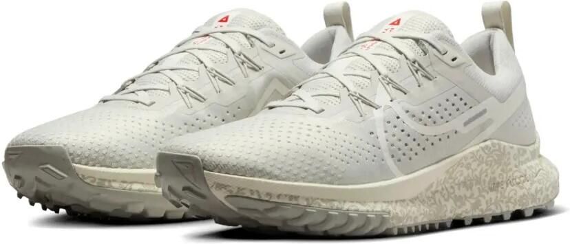 Nike React Pegasus Trail 4 sneakers Beige