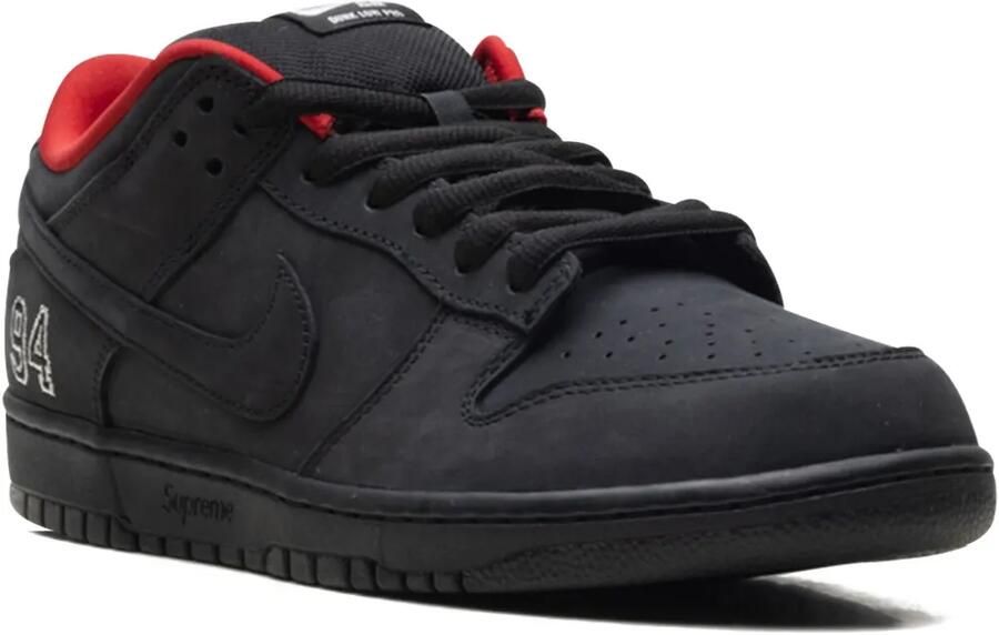 Nike SB Dunk Low "Supreme Black" sneakers 001 BLACK BLACK-BLACK