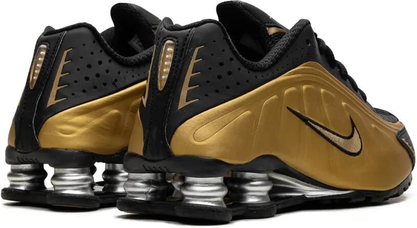 Nike Shox R4 "Black Metallic Gold" sneakers Zwart - Foto 3