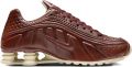 Nike Shox R4 geperforeerde sneakers Bruin - Bruin