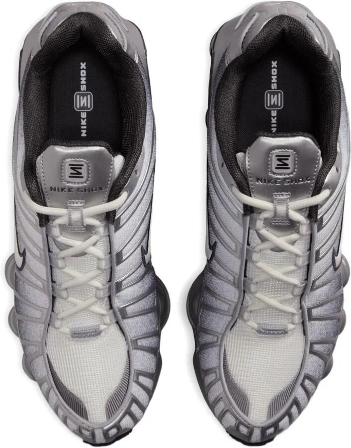 Nike Shox TL metallic sneakers Grijs