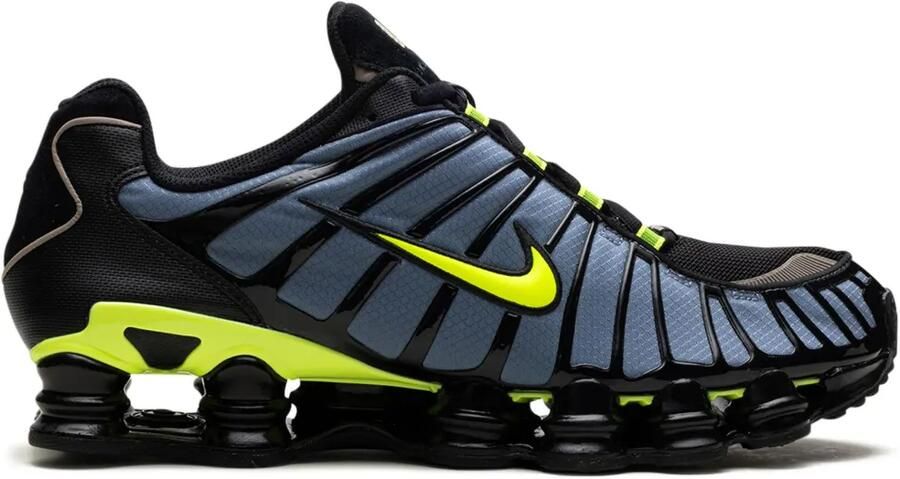 Nike x ACG Air Exploraid "Light Graphite Black Photon Dust Canyon Gold" sneakers Grijs