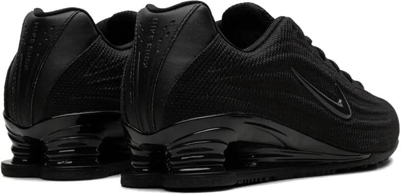 Nike Shox Z gestreepte sneakers Zwart