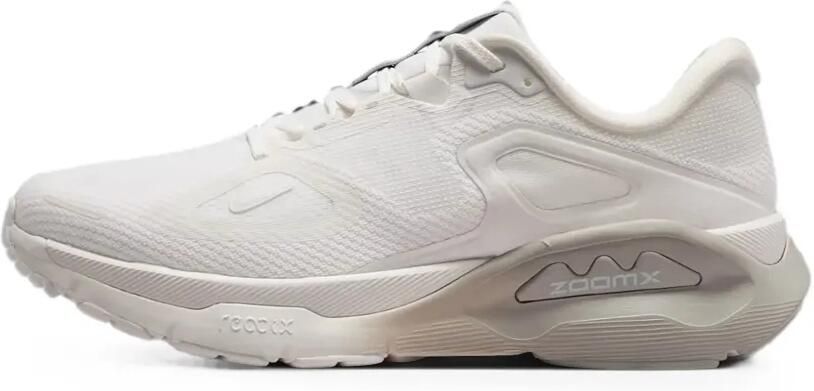 Nike LeBron 23 Lux sneakers met metallic effect Goud