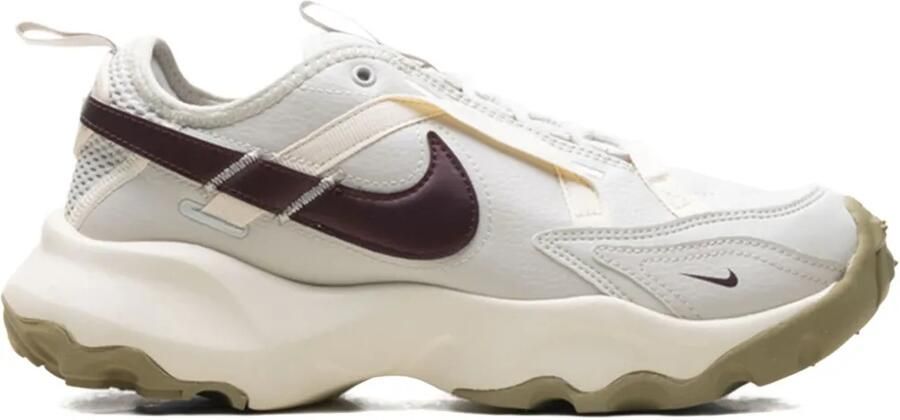 Nike TC 7900 sneakers Beige
