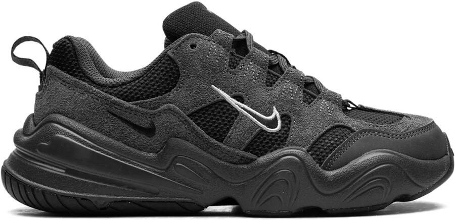 Nike Tech Hera "Black" sneakers Zwart