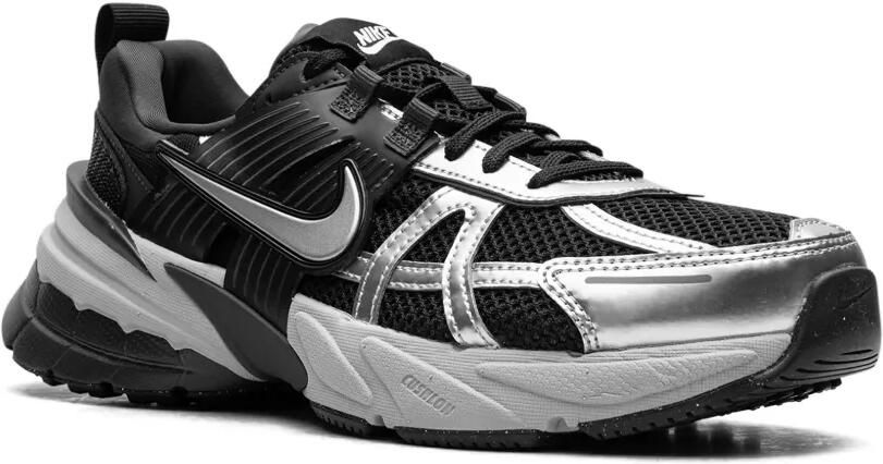 Nike V2K Run "Black Metallic Silver" sneakers Zwart - Foto 2