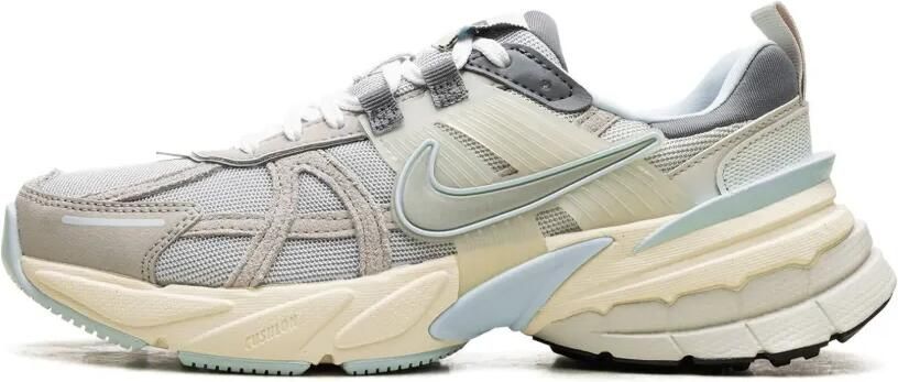 Nike V2K Run "Metallic Platinum" sneakers Beige - Foto 4