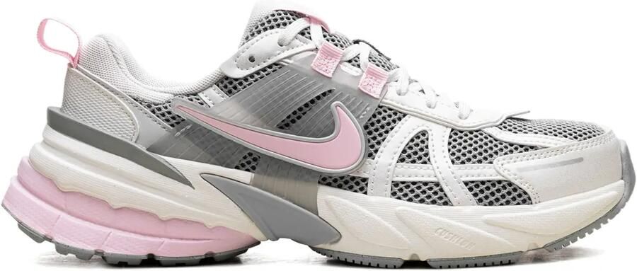 Nike V2K Run "Pink Foam" sneakers Grijs