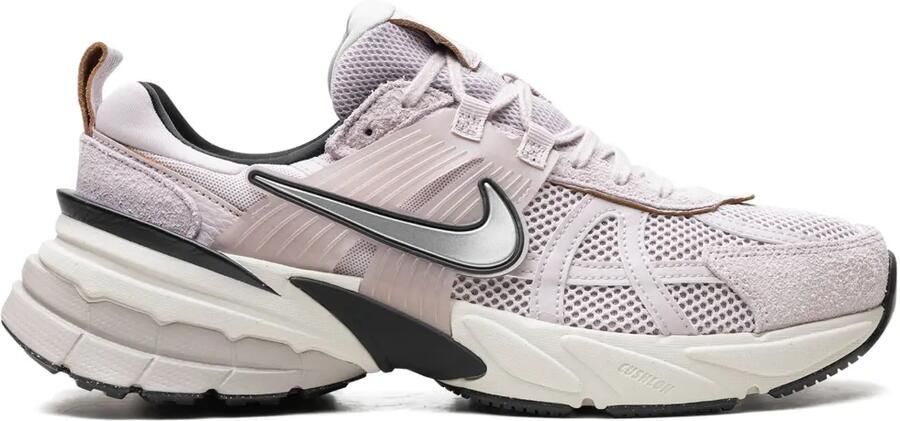 Nike V2K Run "Platinum Violet" sneakers Roze