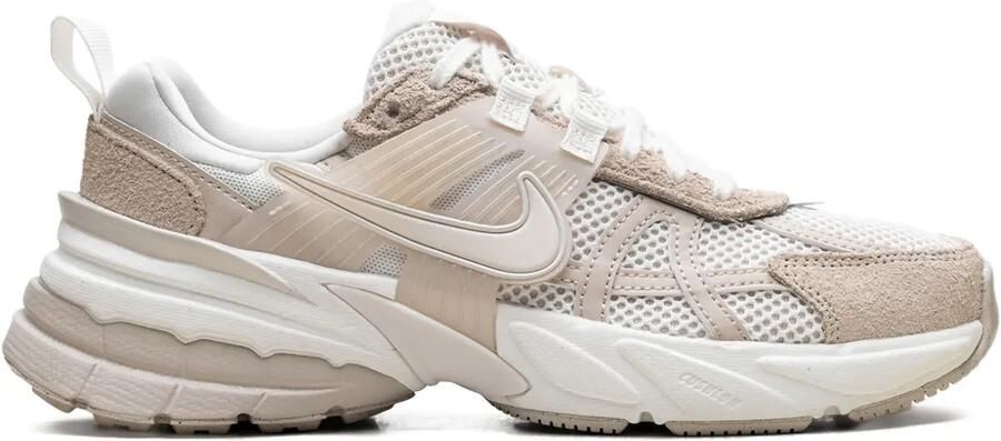 Nike V2K Run "Sail Sand Drift Phantom Sail" sneakers Beige