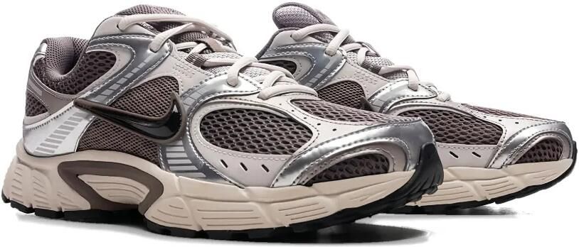 Nike V5 RNR sneakers Grijs
