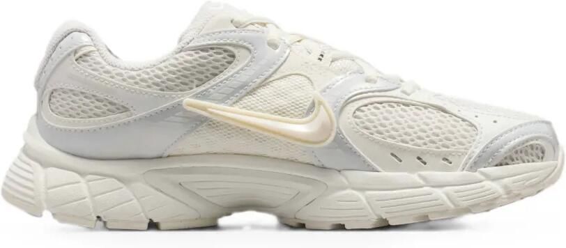 Nike V5 RNR sneakers met mesh vlak Wit