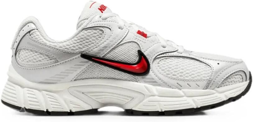 Nike V5 RNR sneakers met reflecterende design details Wit