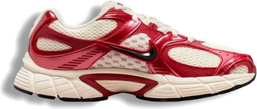 Nike V5 RNR sneakers met vlakken Rood