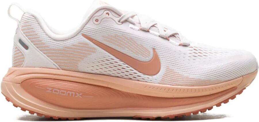 Nike Vomero 18 "Light Soft Pink Light Madder Root Arctic Orange Madder Root" sneakers Wit