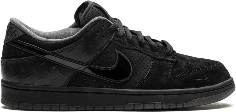 Nike x Division Street Dunk Low What The Duck Alternate sneakers Zwart