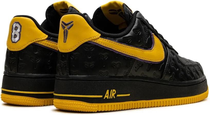 Nike x Kobe Bryant Air Force 1 "Lakers Away Black Varsity Maize Varsity Purple" sneakers Zwart - Foto 3