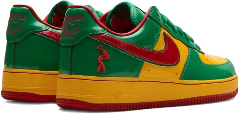 Nike x Lil Yachty Concrete Boys Air Force 1 Low "Lucky Green Mystic Red" sneakers Groen - Foto 3