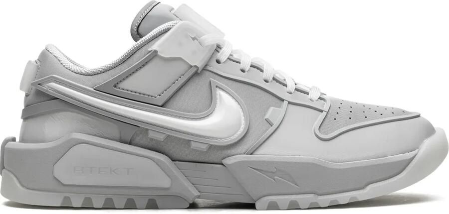 Nike x RTFKT Dunk Genesis Low "Clone X (Edition of 5849)" sneakers Zwart