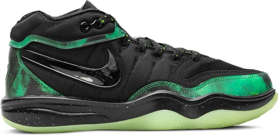 Nike x Victor Wembanyama Zoom GT Hustle 2 sneakers Zwart