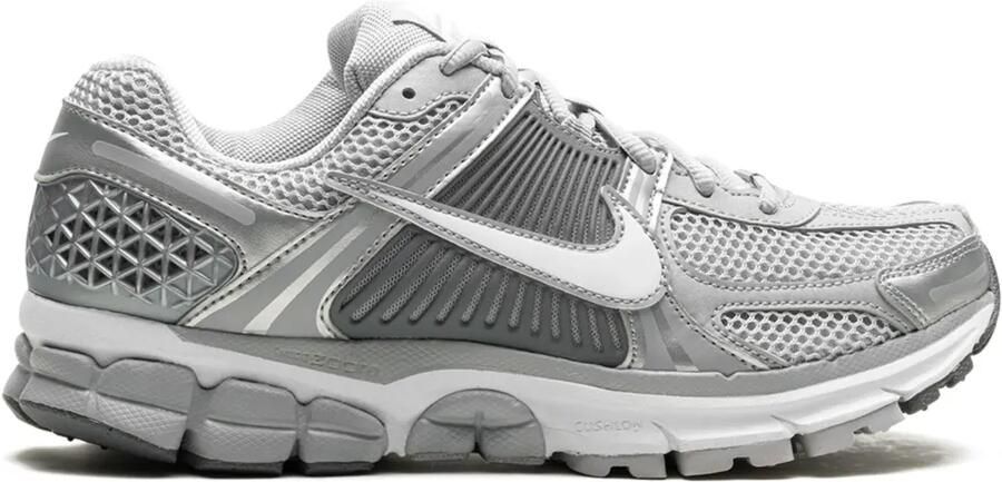Nike Zoom Vomero 5 sneakers met vlakken Grijs