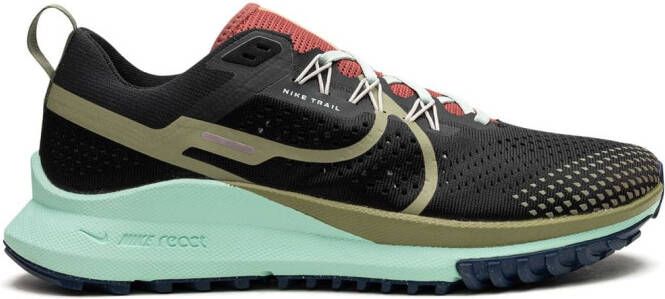 Nike "React Pegasus Trail 4 Alligator sneakers" Zwart