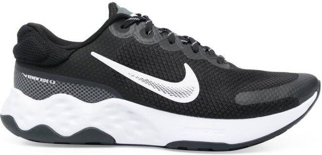 Nike Renew Ride 3 low-top sneakers Zwart