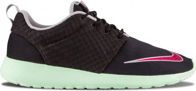 Nike Rosherun FB low-top sneakers Zwart