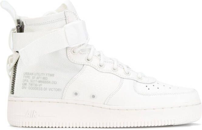 Nike Speciale Field Air Force 1 Mid sneakers Wit