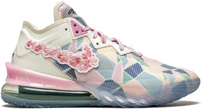 Nike x Atmos LeBron XVIII Low sneakers Wit