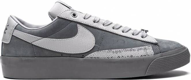 Nike x FPAR SB Blazer low-top sneakers Grijs