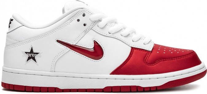 Nike x Supreme SB Dunk low-top sneakers Rood