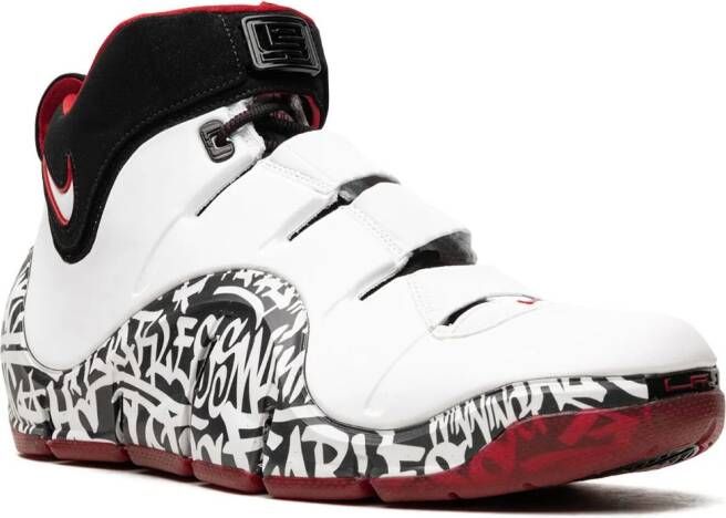 Nike "Zoom Lebron 4 Graffiti 2023 sneakers" Wit