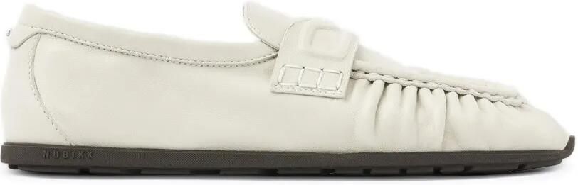 Nubikk Riley Mio leren loafers met ruches Wit