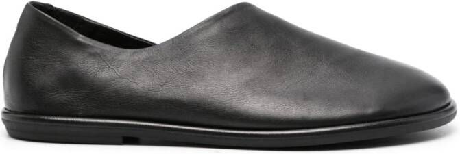 Officine Creative Asymmetrische loafers Zwart