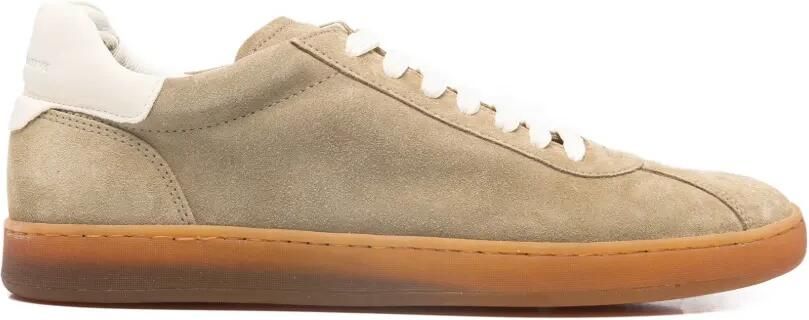Officine Creative Ginnasio suède sneakers met vlakken Beige