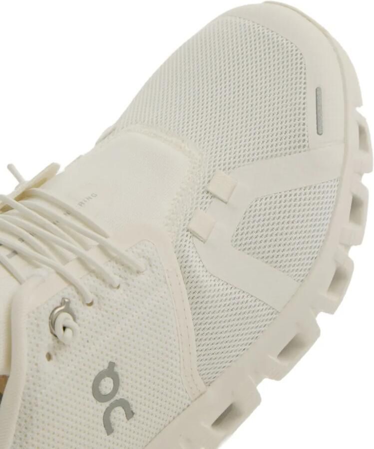 On Cloud 6 mesh sneakers Wit