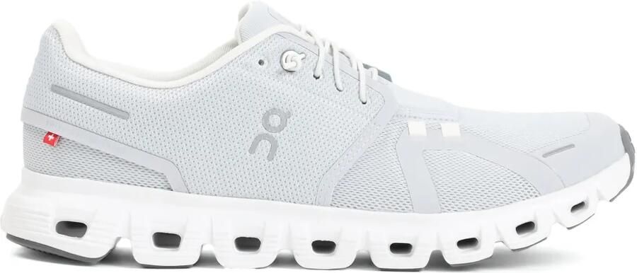 On Cloud 6 sneakers met mesh vlak Wit