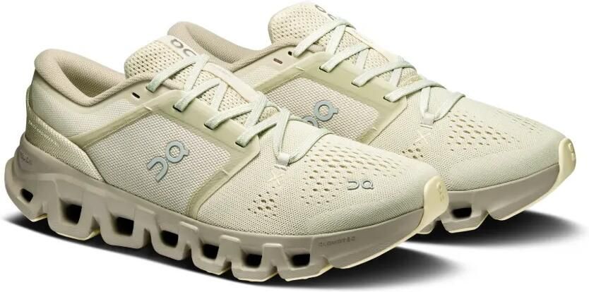 On Cloud X 5 sneakers Beige