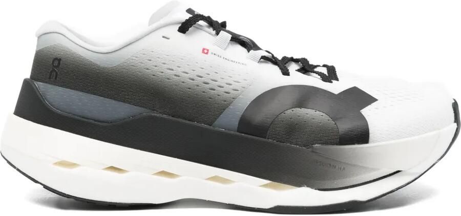 On Cloudboom sneakers met logoprint Wit