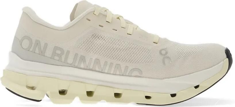 On Cloudflow 5 sneakers Beige