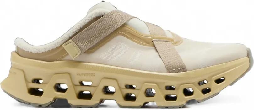 On Cloudm ster muiltje sneakers Beige