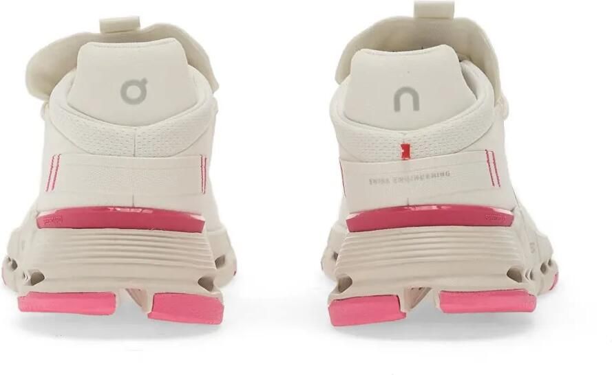 On Cloudnova 2 sneakers Beige