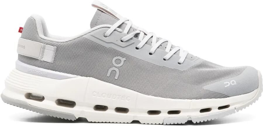 On Cloudnova Form sneakers Grijs