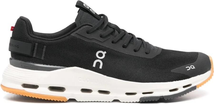 On Cloudnova Form sneakers Zwart
