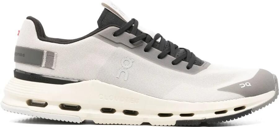 On Cloudnova sneakers Beige