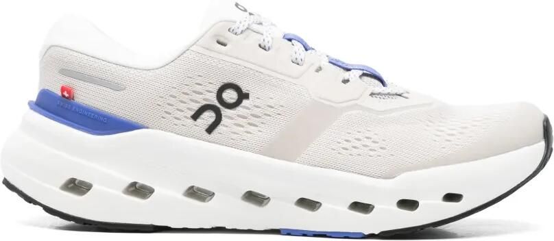 On Cloudrunner 3 sneakers Beige