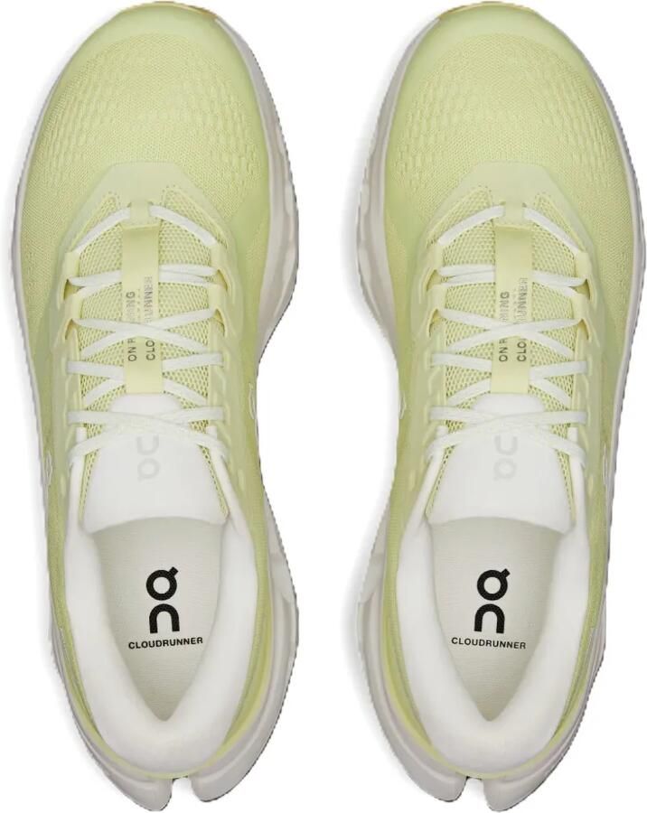 On Cloudrunner 3 sneakers Groen